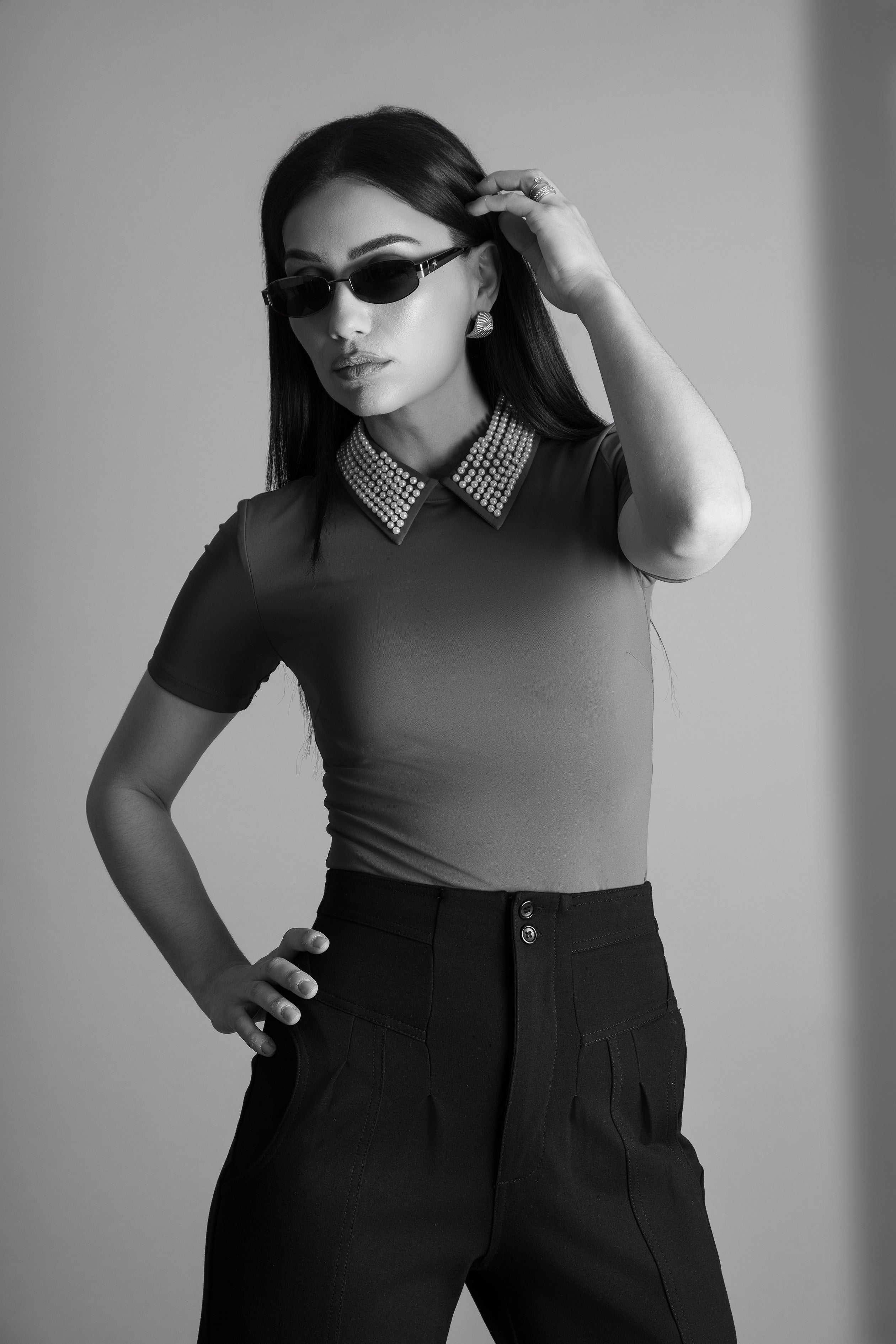 WOMENS PEARL COLLAR TOP STEEL GREY
